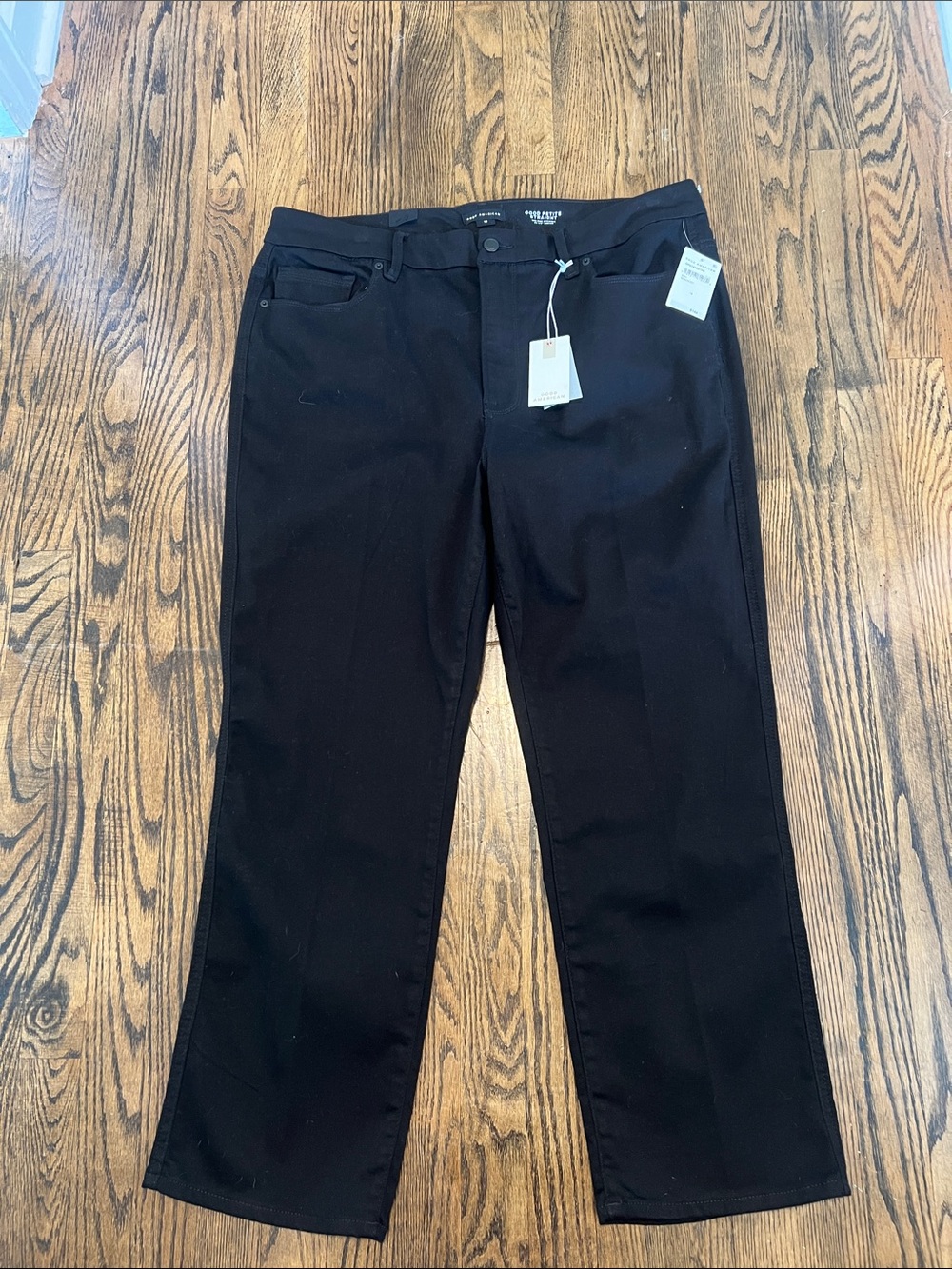 Women’s Black Straight-Leg Jeans